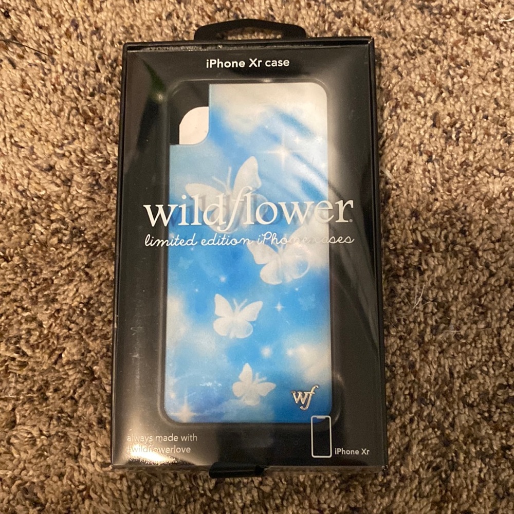 iPhone XR Wildflower case